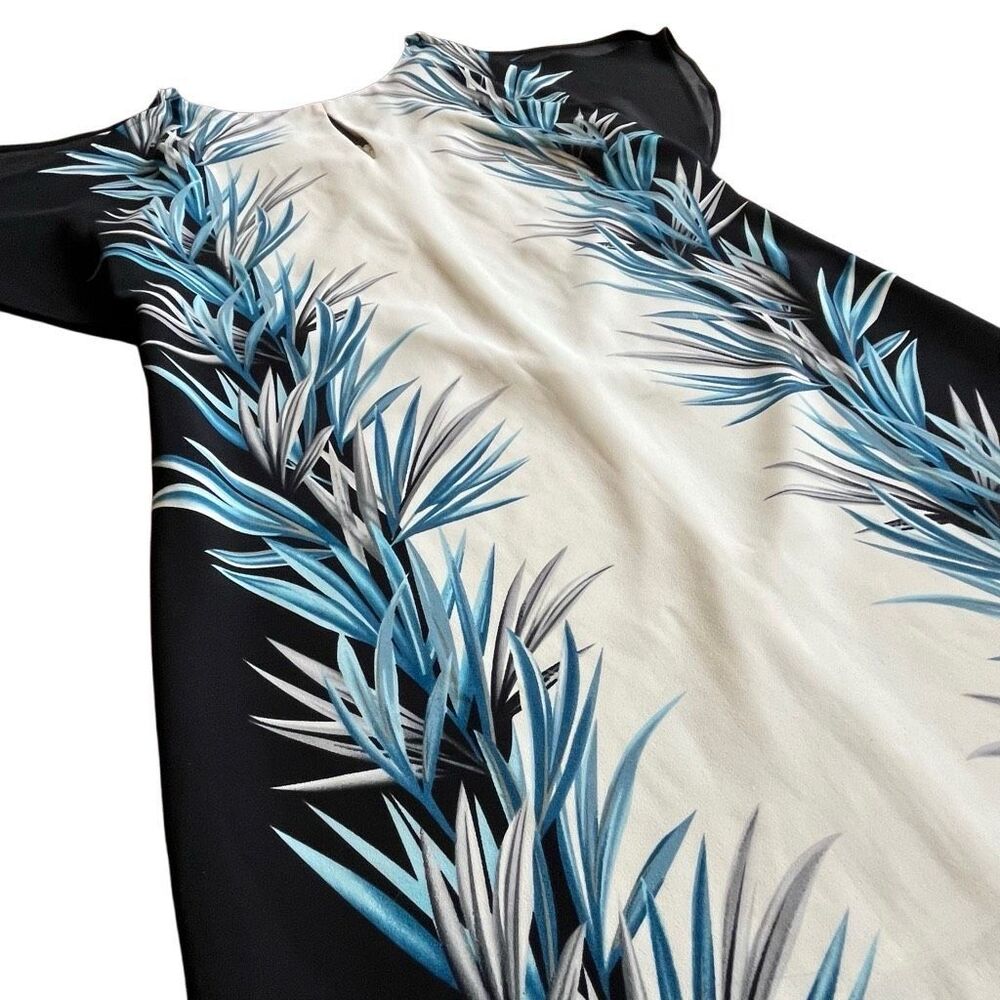 White House Black Market palm print shift cold shoulder dress - Size 8 - Picture 12 of 15